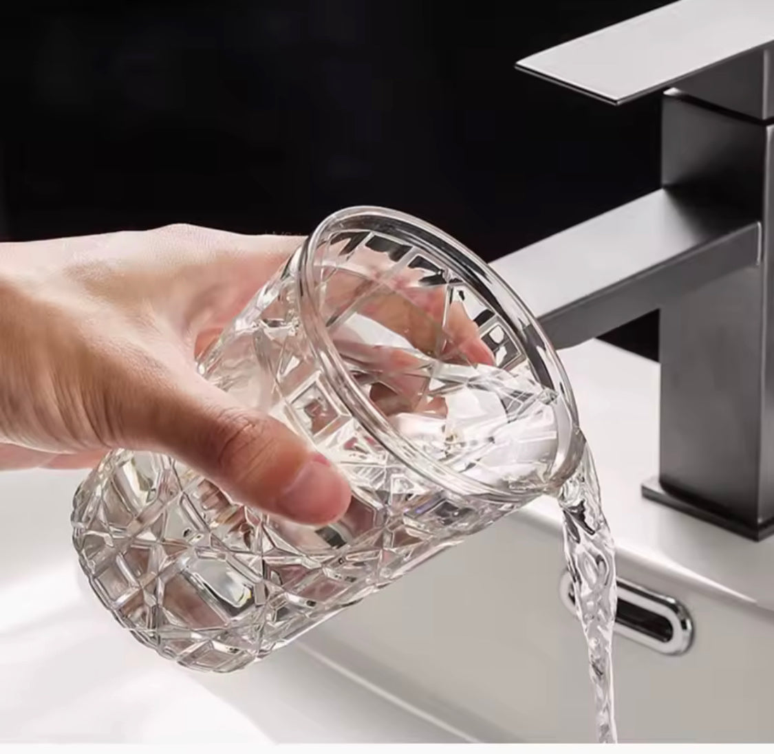 Diamond Patterned Cold Drink Glass,  Household Breakfast Milk Cup, Transparent Juice Cold Drink Cups